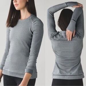 Lululemon Herringbone Long Sleeve Running Top Gray Pleated Shoulder Thumbholes 8